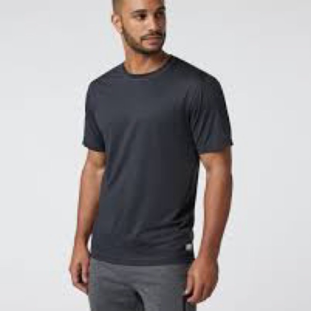 Tahari Men's Deep Blue Shirt sleeve T Shirt. Item # 11007